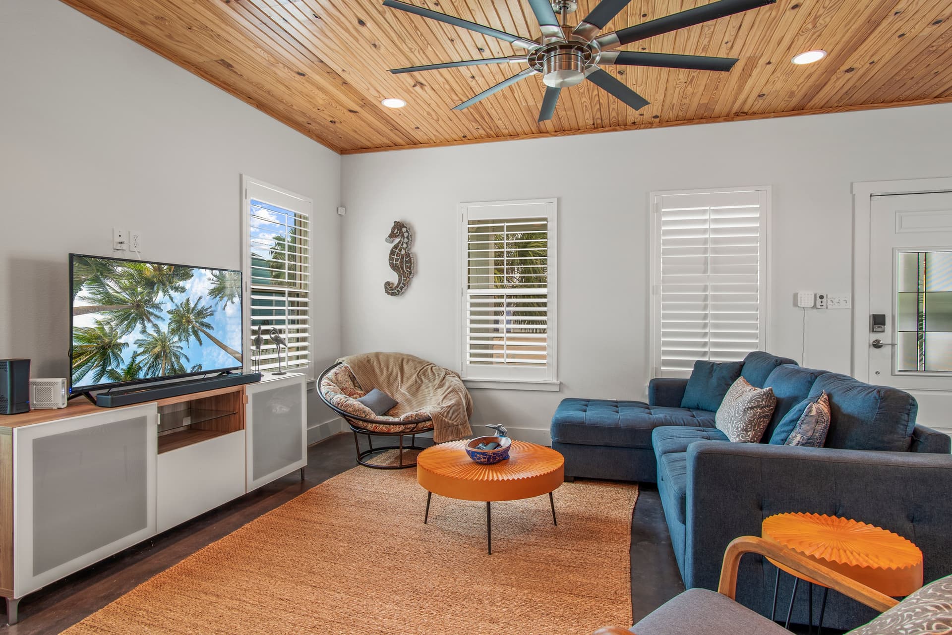 Happy Ours - Image 2