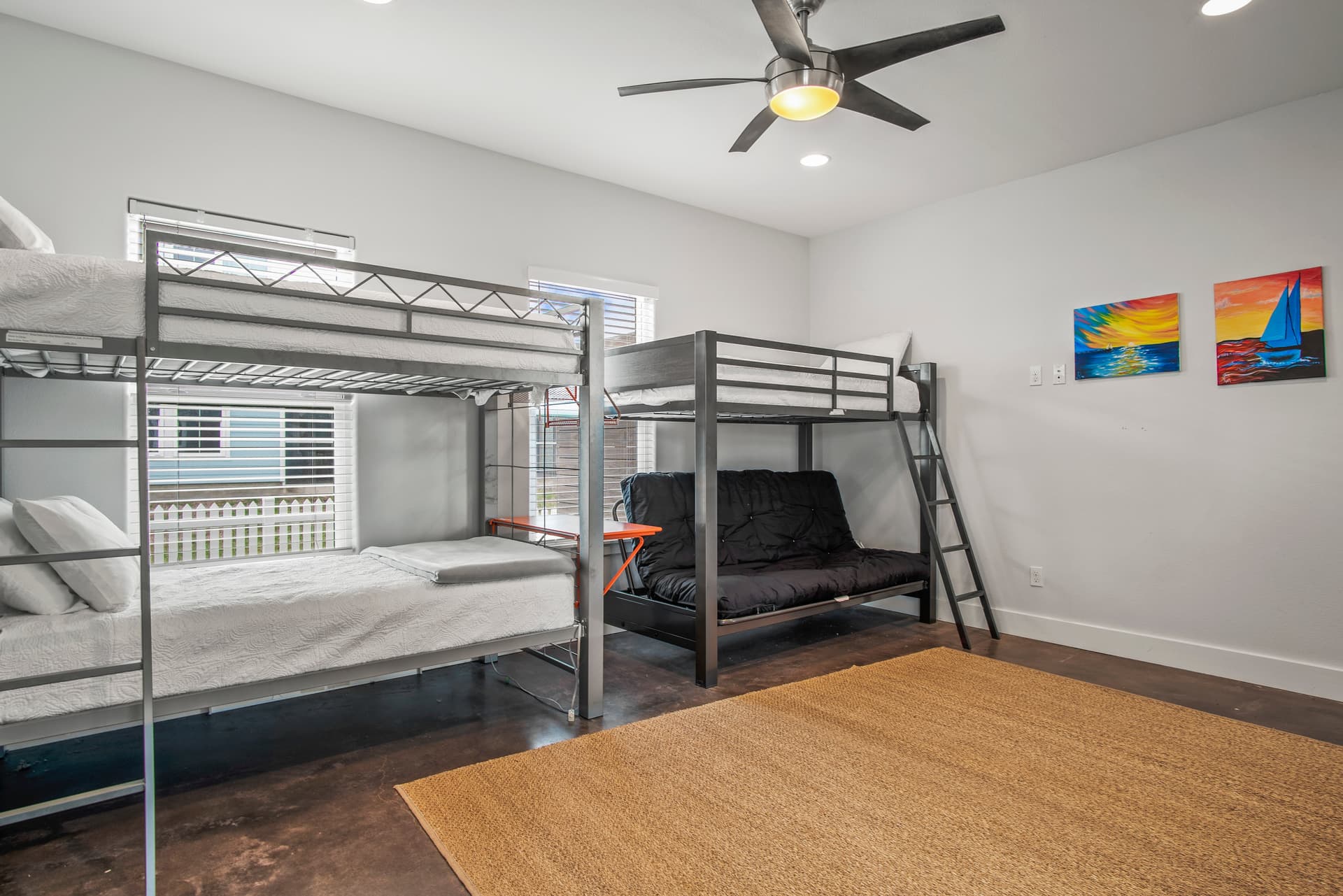 Happy Ours - Image 24