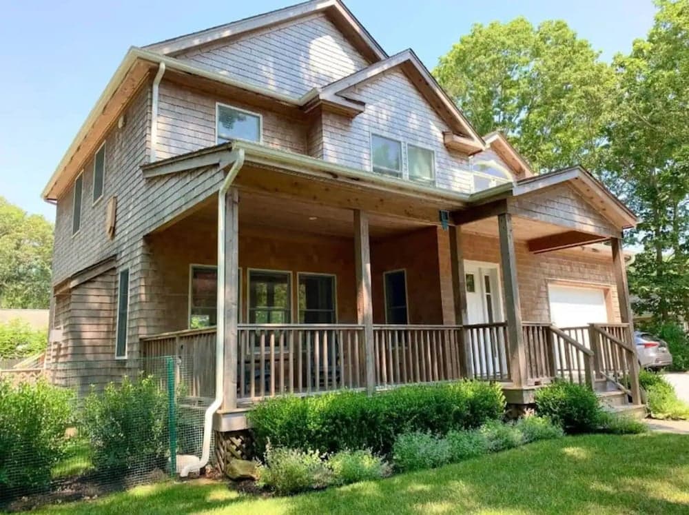 Harbor Home - Image 1