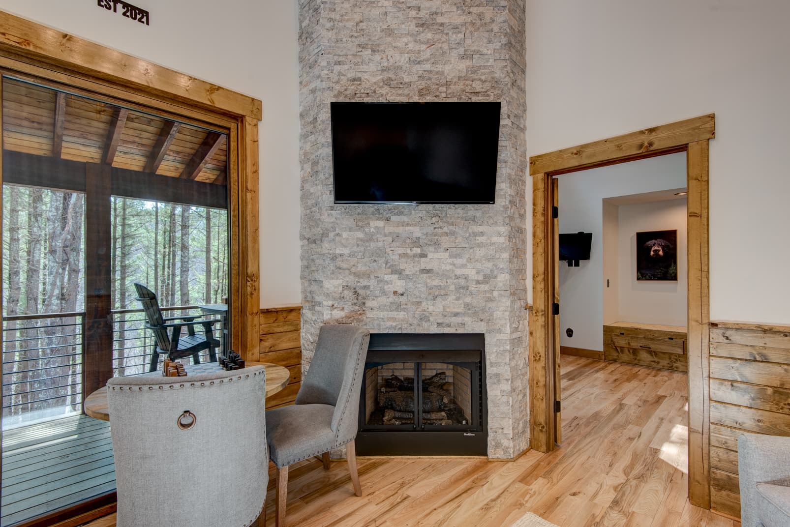 Hawks Ridge - Image 14