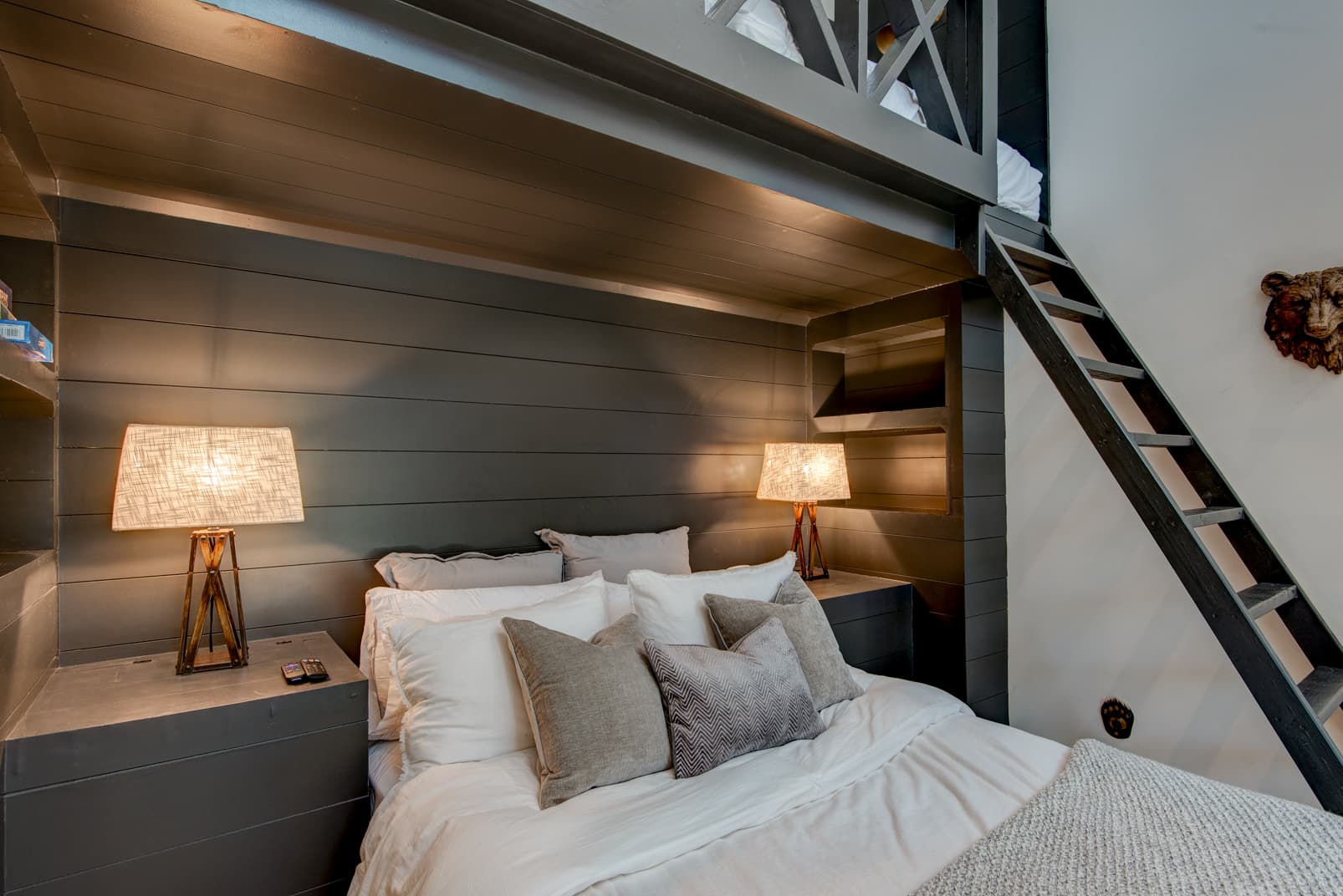 Hawks Ridge - Image 21