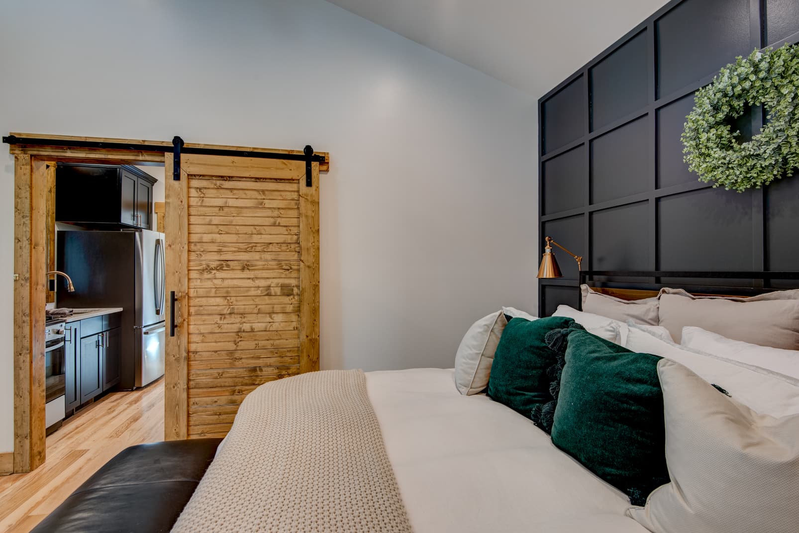 Hawks Ridge - Image 31