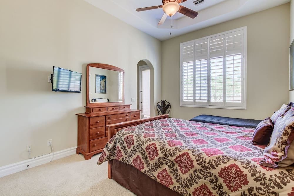 Hayden Manor - Image 12