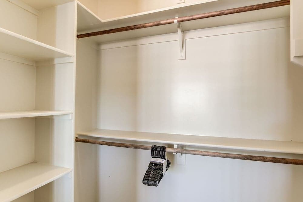 Hayden Manor - Image 17