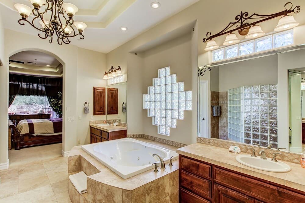 Hayden Manor - Image 46