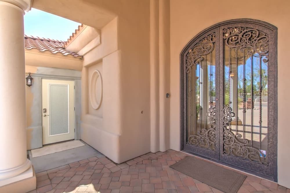 Hayden Manor - Image 59