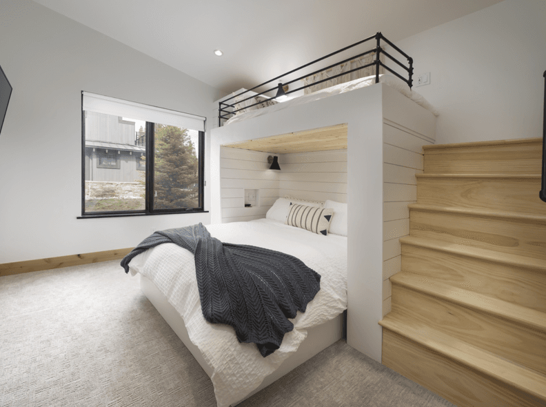 Whale's Tail Watch - Image 26