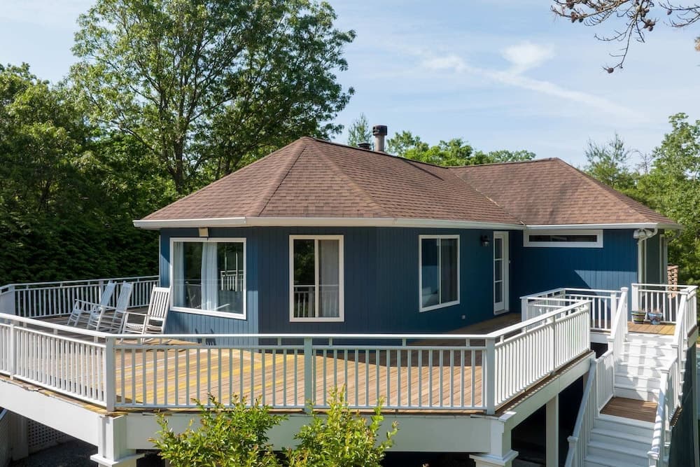 Harbor Hymn - Image 31