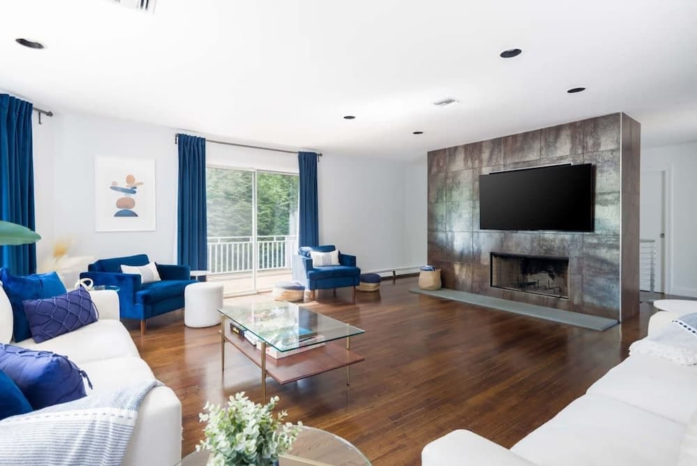 Harbor Hymn - Image 2