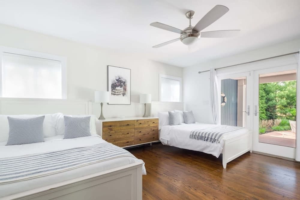 Harbor Hymn - Image 12