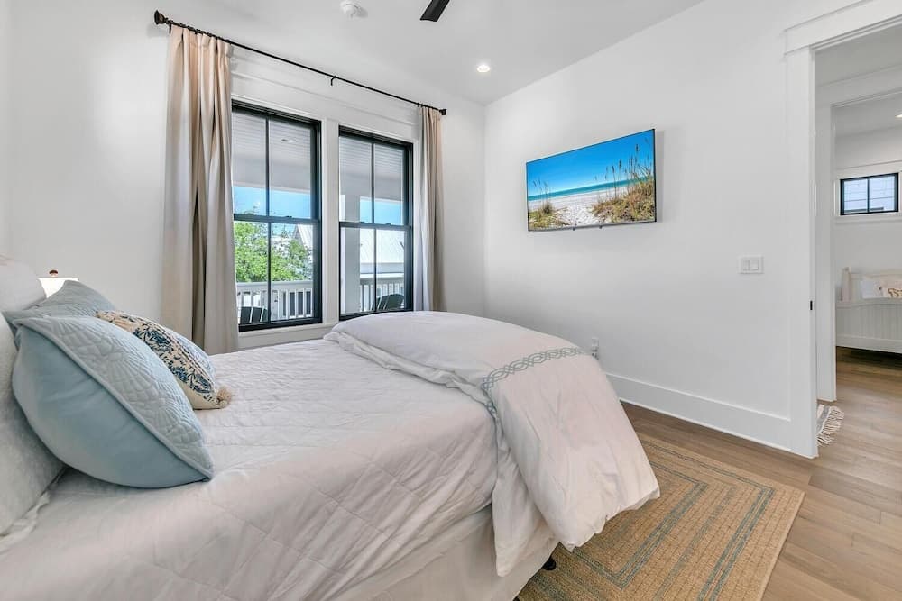 Heels in the Sand - Image 4