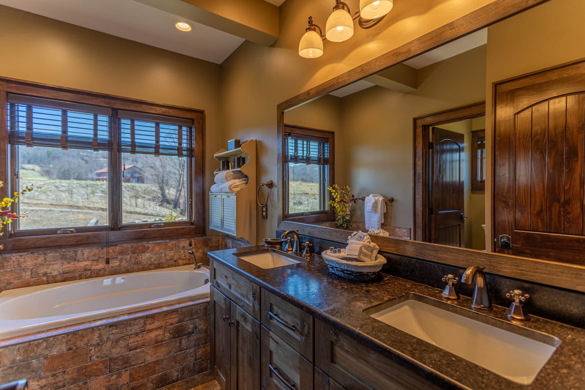 Heritage Lodge Home - Image 17