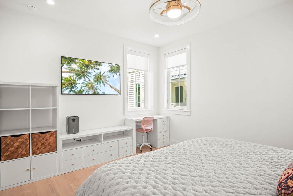 Marky P and the Funky Beach - Image 27