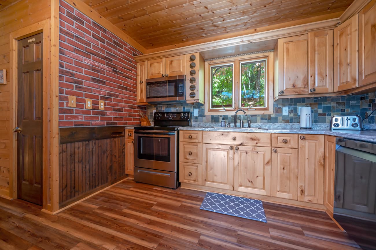 Hickory Hideaway - Image 23