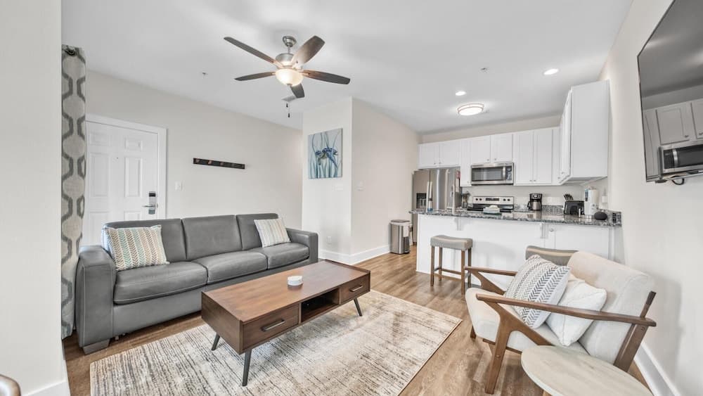 Hidden Lake Condos #113 - Image 4