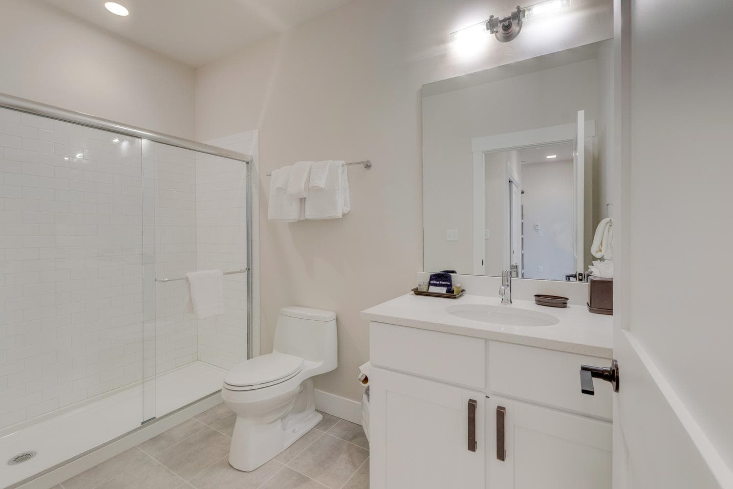 Hideaway Station Loft #14 - Image 16