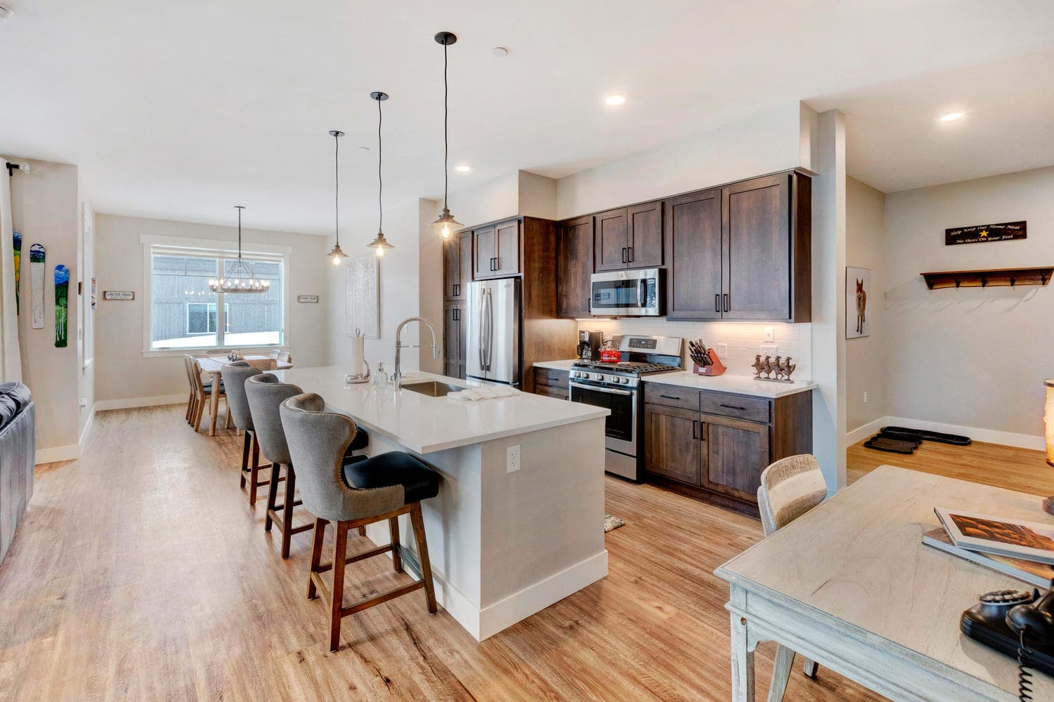 Hideaway Station Loft #207 - Image 5