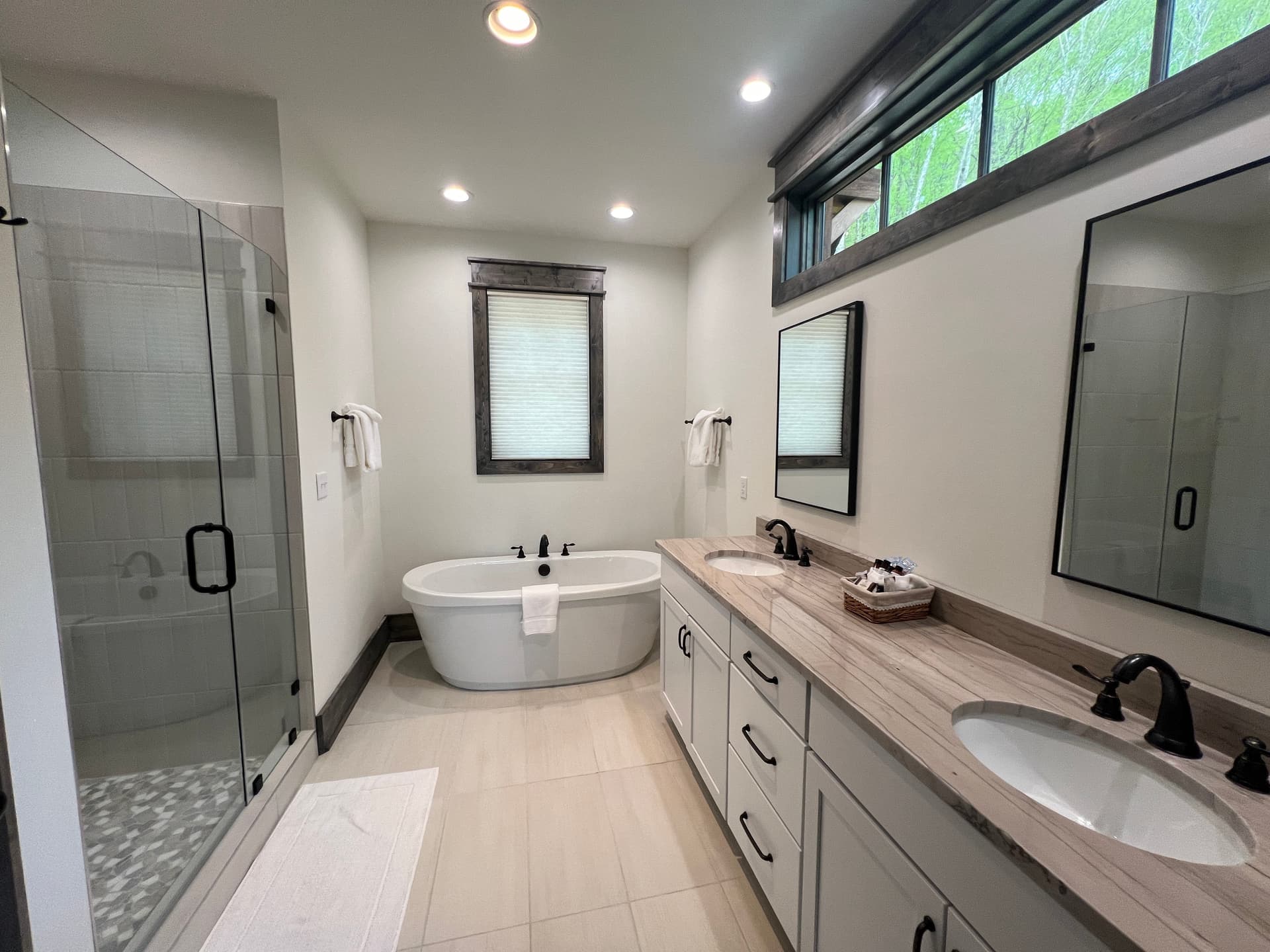 High Boulder Hill - Image 10