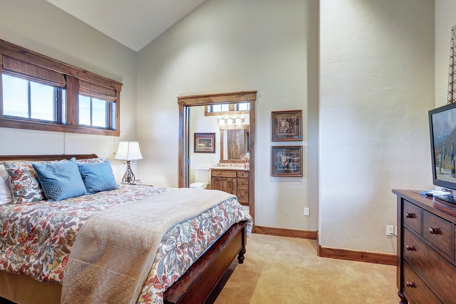 Lone Star Lodge - Image 24