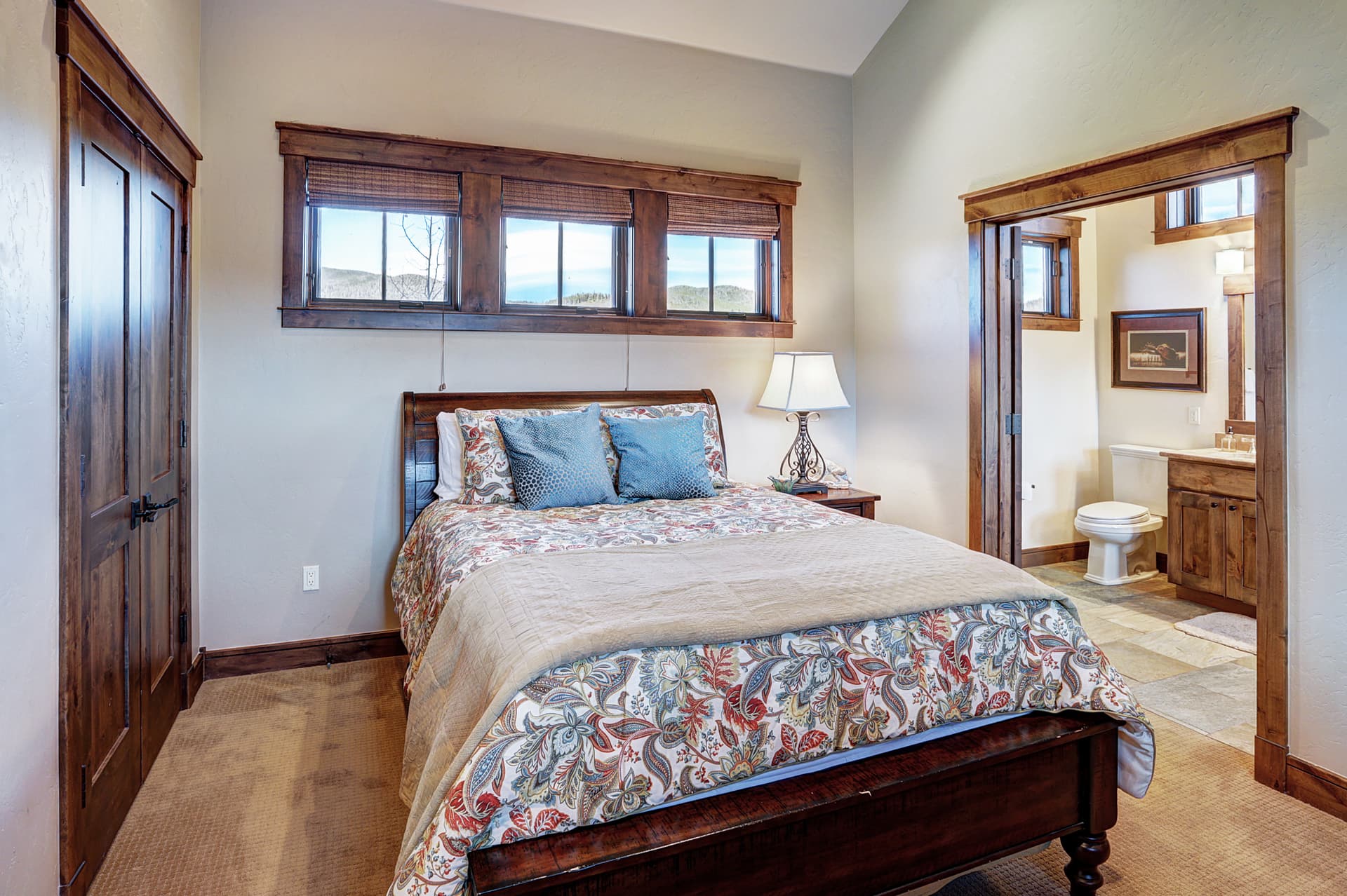 Lone Star Lodge - Image 25