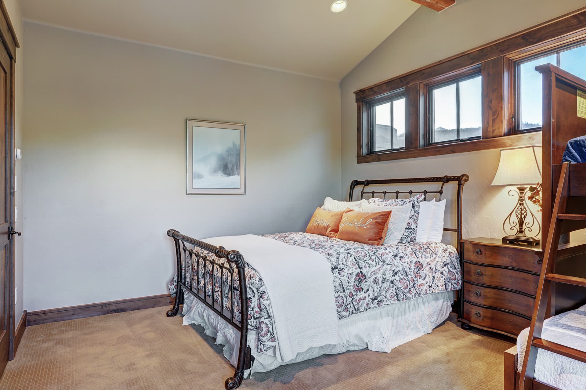 Lone Star Lodge - Image 31