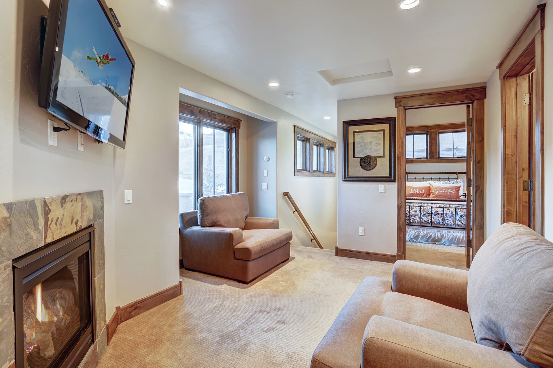 Lone Star Lodge - Image 37