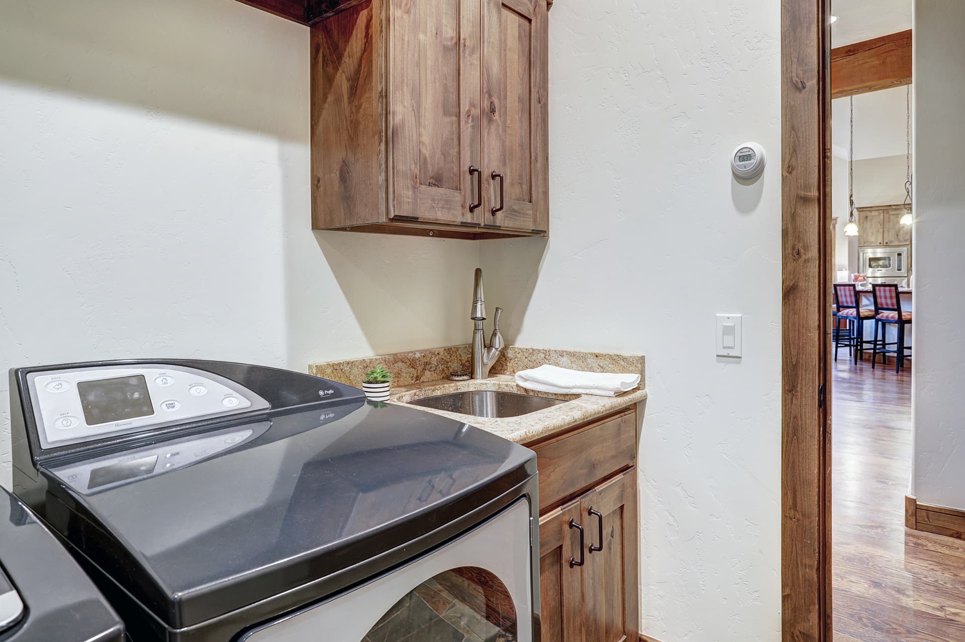 Lone Star Lodge - Image 39