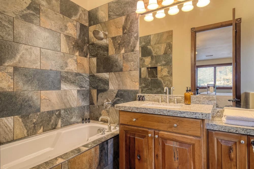 High Meadow Alpine - Image 18