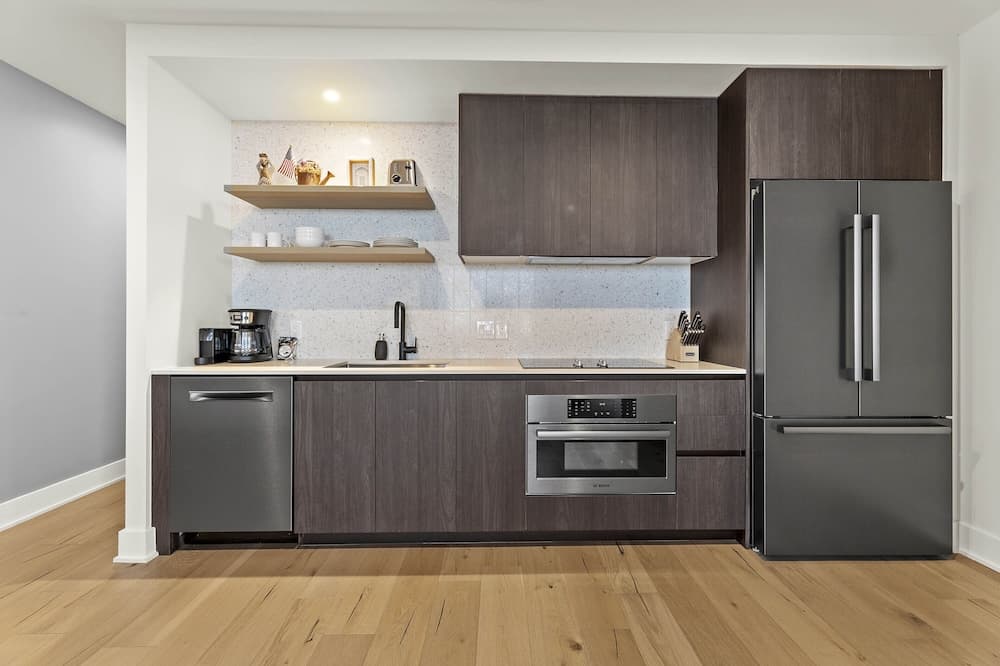 High Rise in the heart of ATX - Image 5