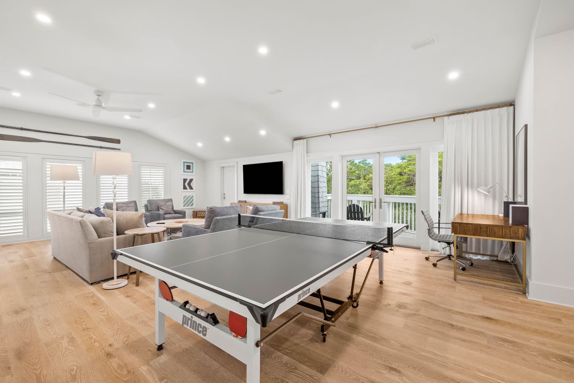 Highboy Hideaway - Image 10