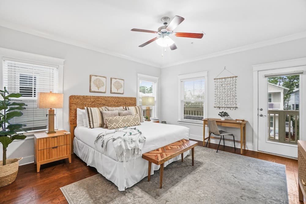 Shoreline Beach House - Image 13