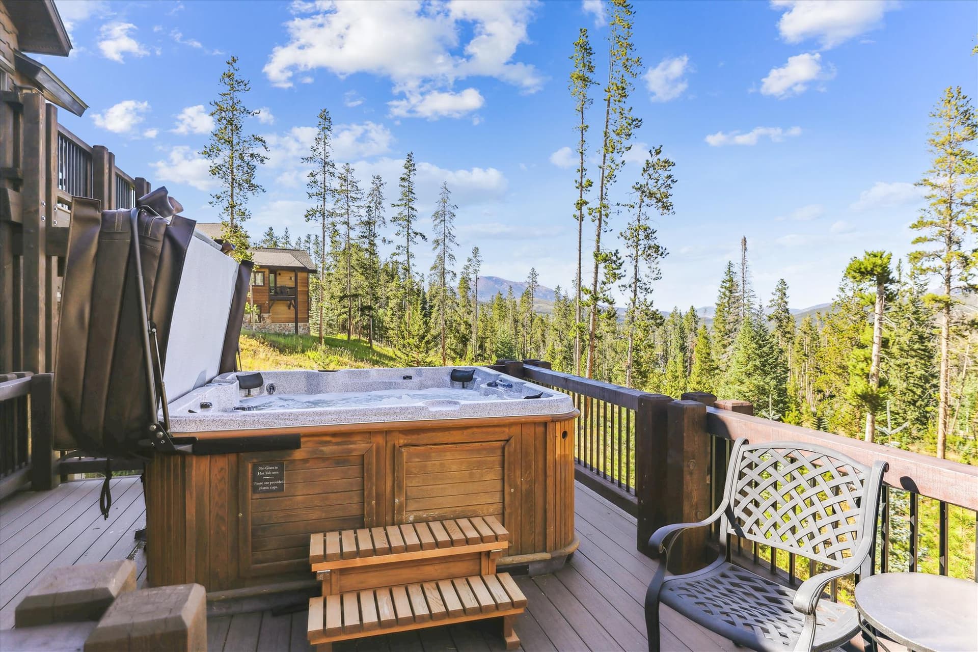 Highlands Hideaway - Image 39