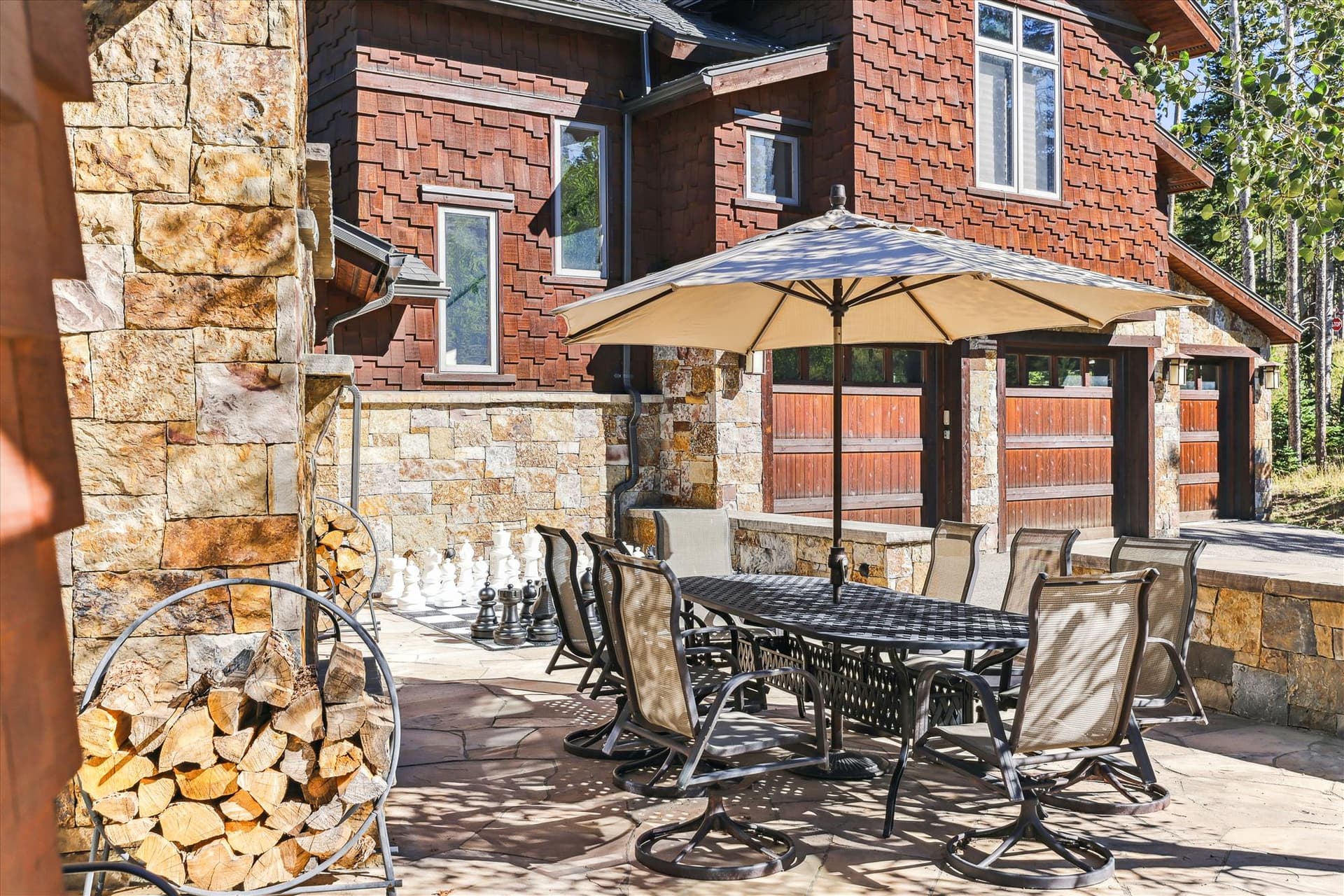 Highlands Hideaway - Image 42