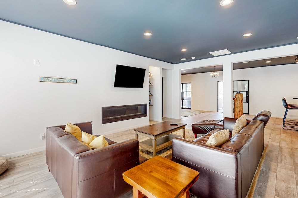 Hillside Hideaway #603 - Image 4