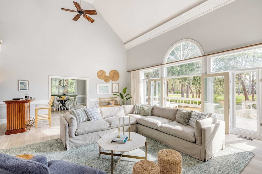 Hilton Ivory - Image 4