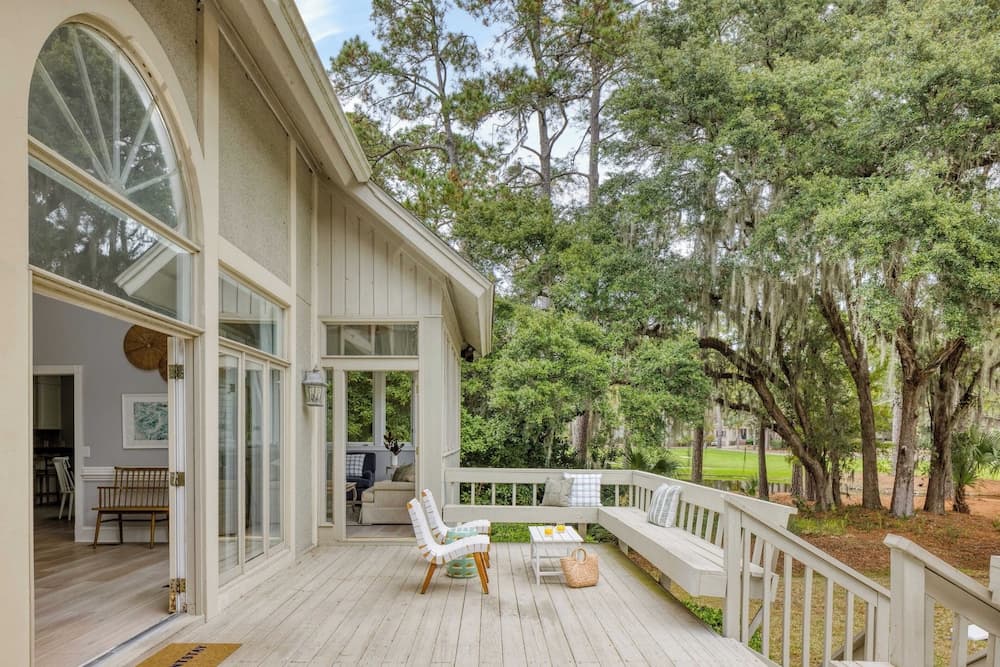 Hilton Ivory - Image 32