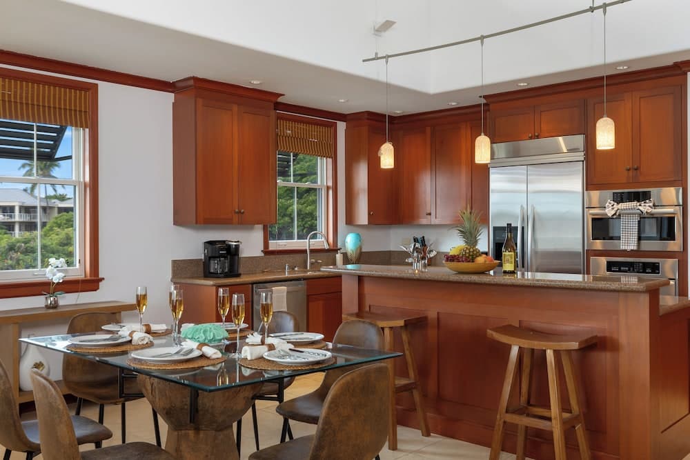 Hilton Kolea Penthouse - Image 6