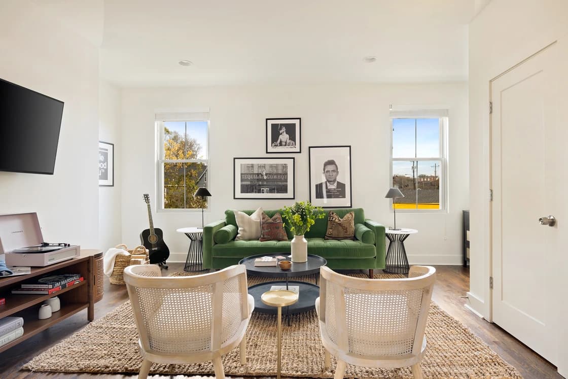 Opulent Serenity - Image 3