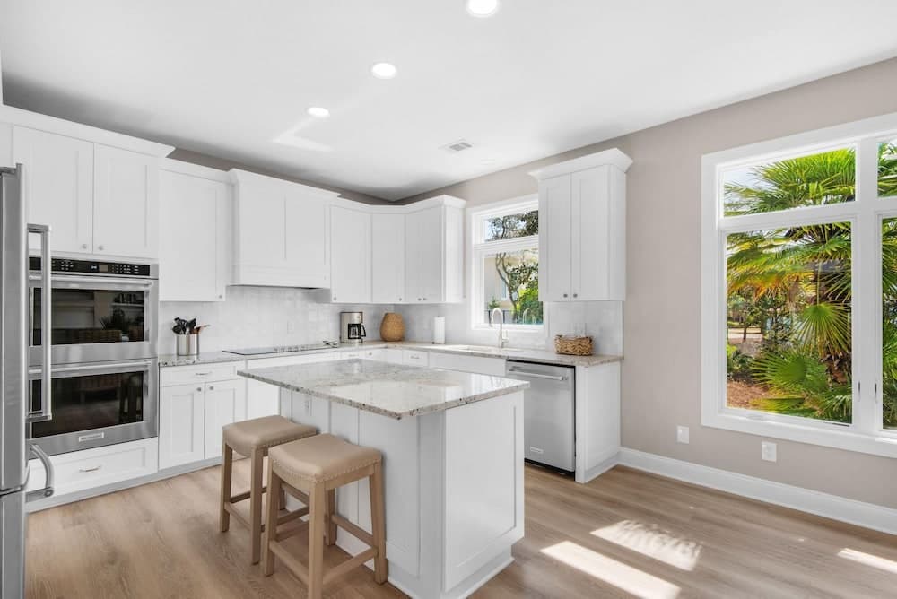 Holiday Everyday - Image 5