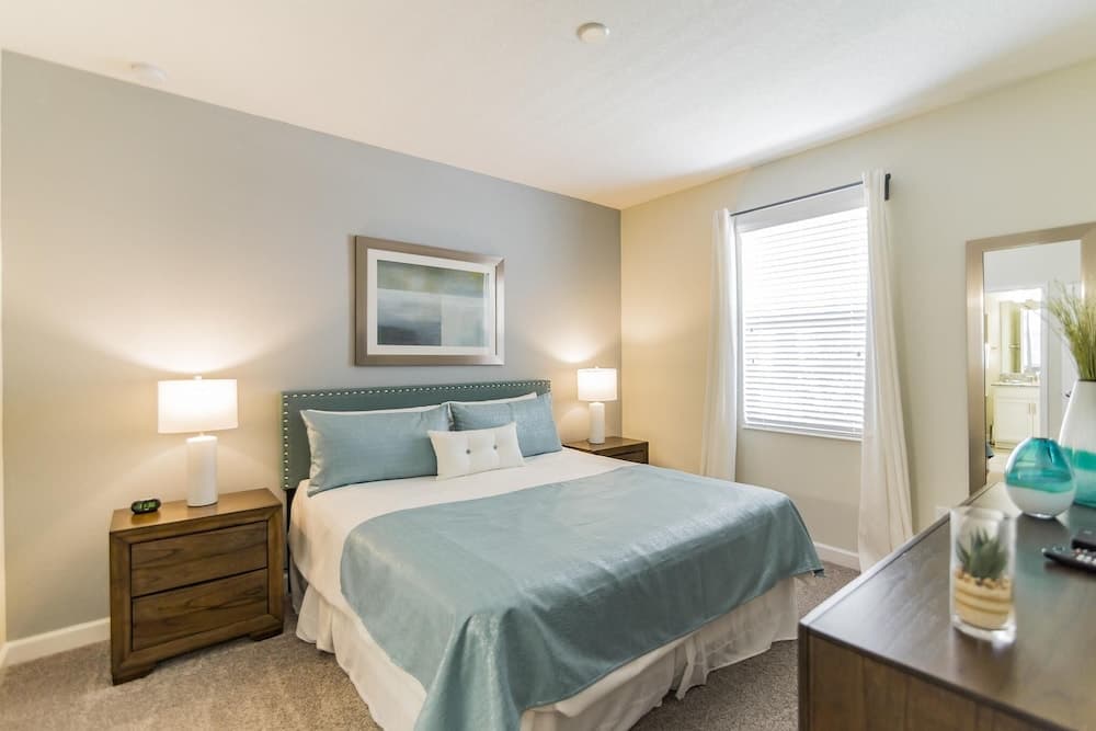 Holiday Retreat - Image 9