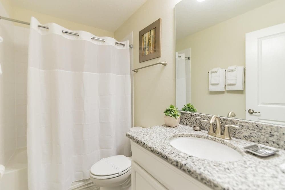 Holiday Retreat - Image 19