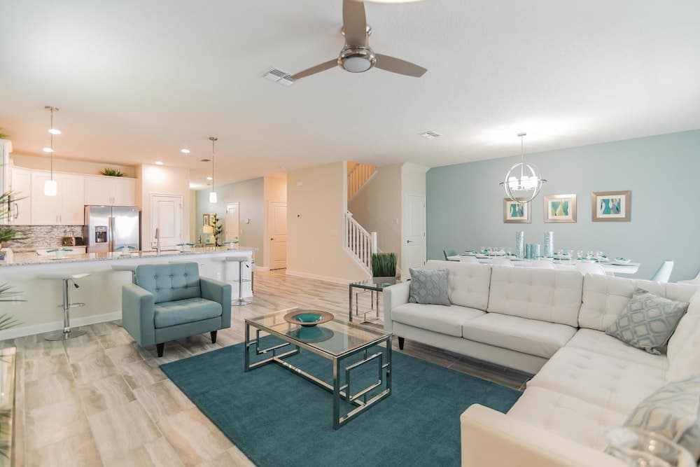 Holiday Retreat - Image 7