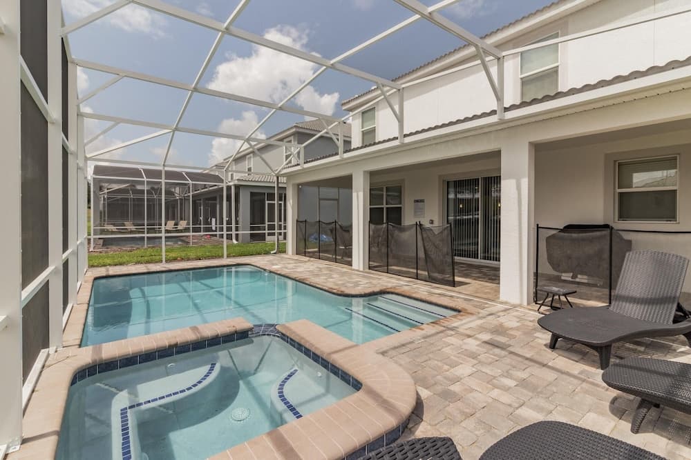 Holiday Retreat - Image 8