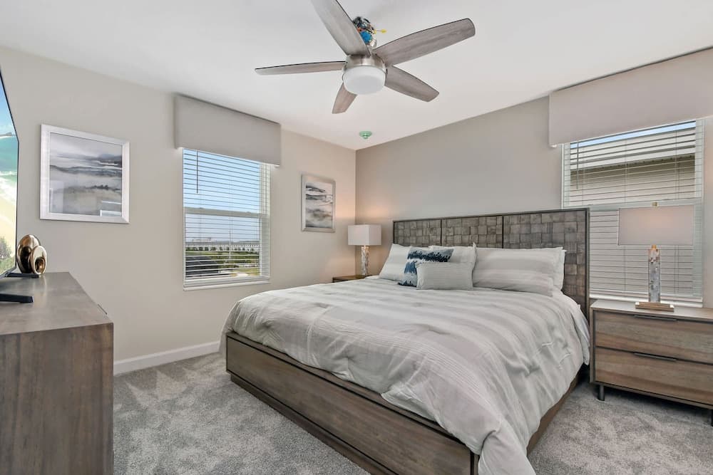 Sunset Oasis in Storey Lake - Image 24