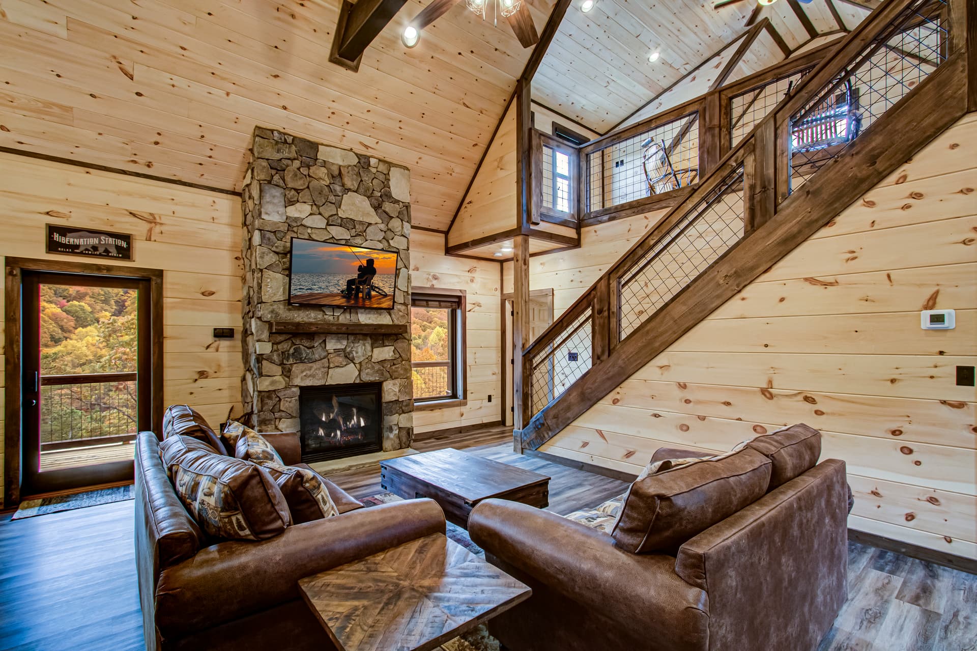 Honey Bear Hill - Image 46