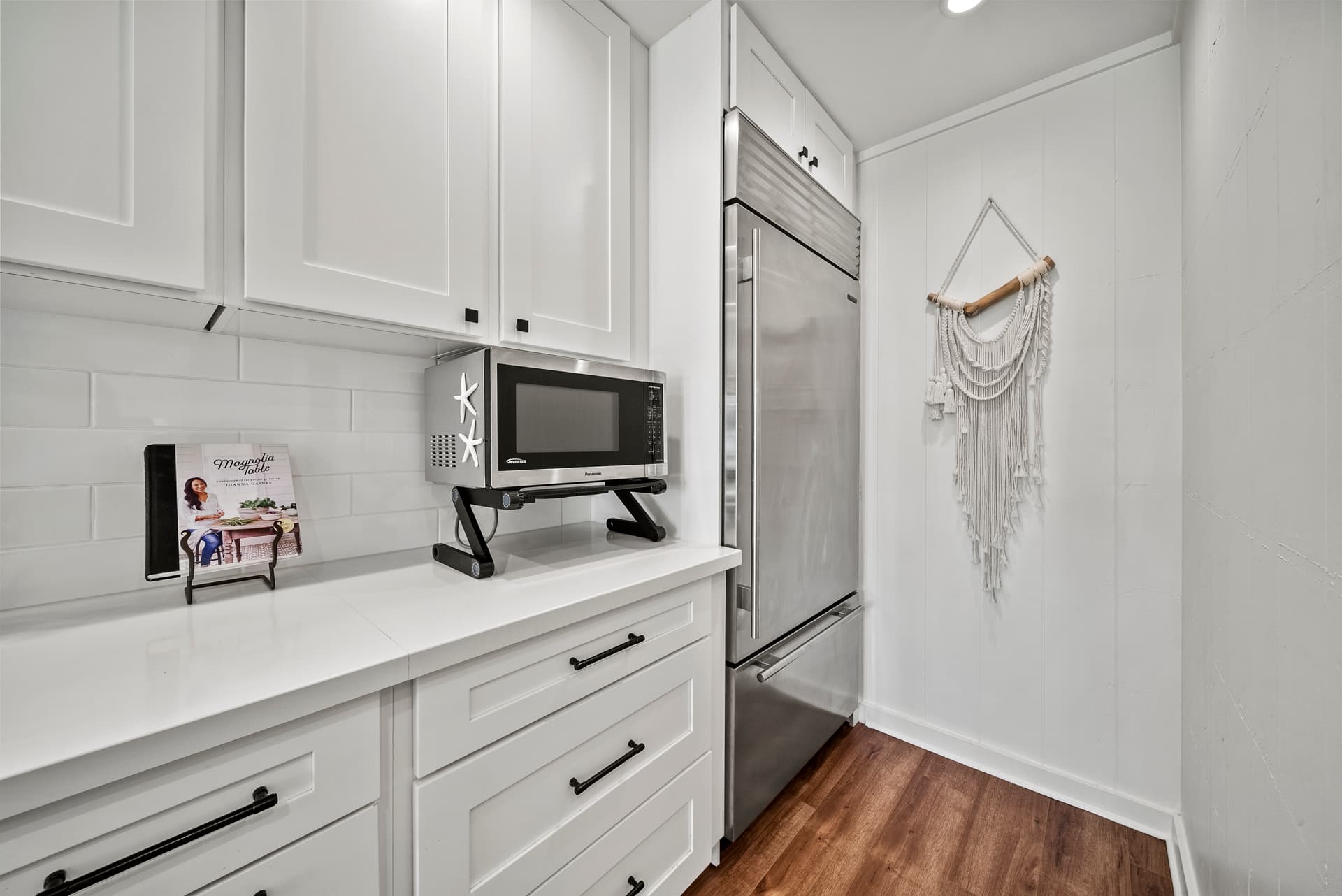 Honolulu Beachfront Retreat - Image 10