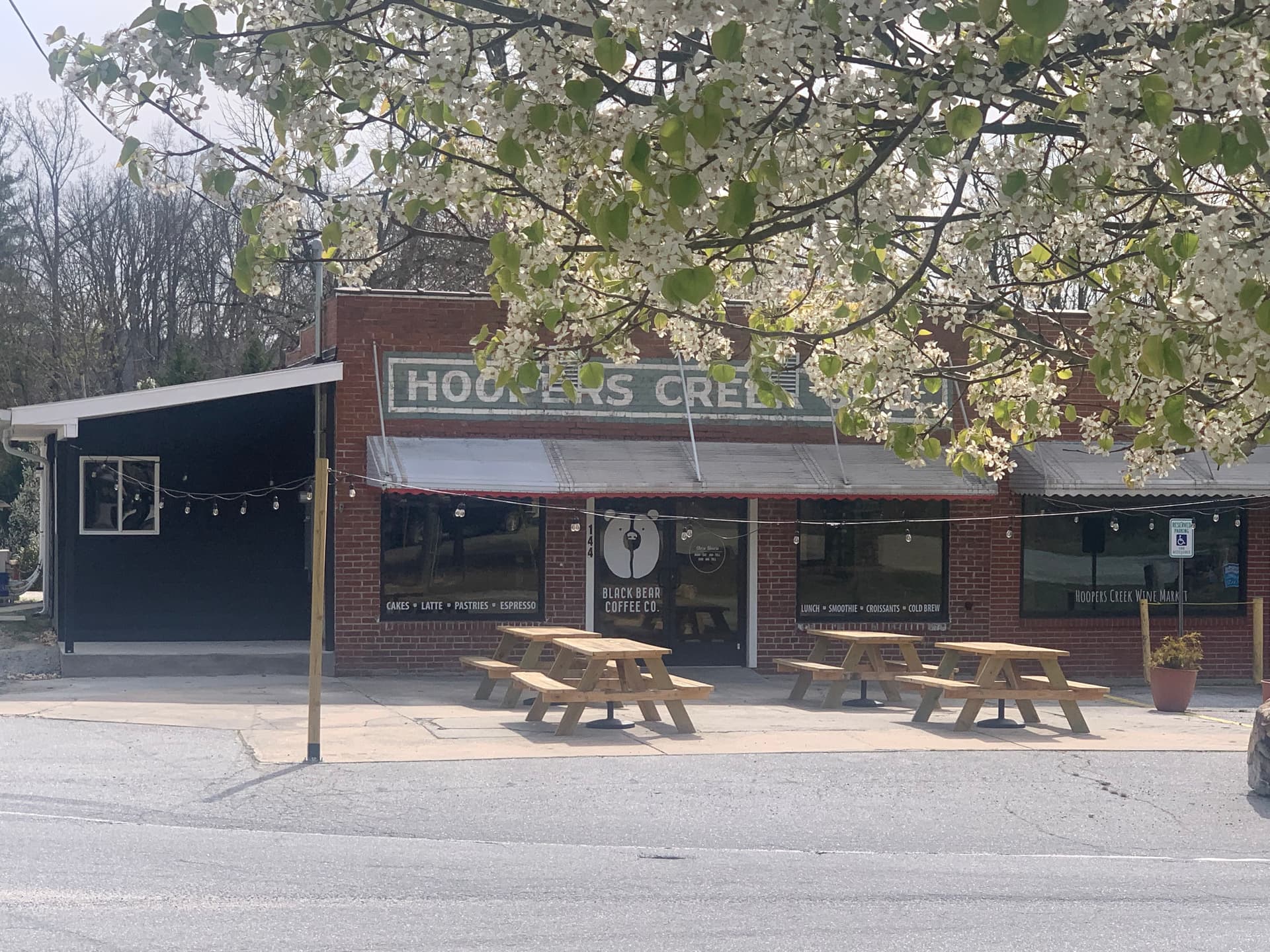 Hoopers Creek Cottage - Image 37