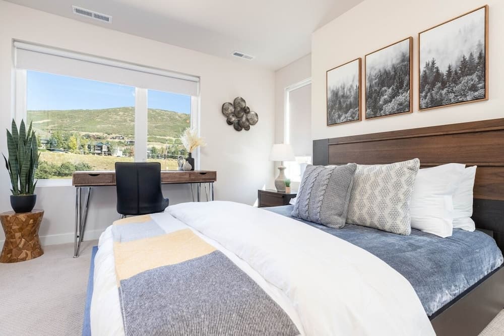 Summit Escape - Image 16