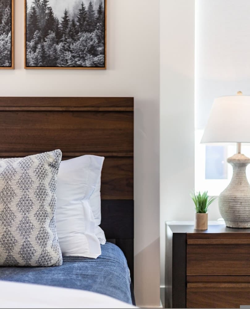 Summit Escape - Image 25