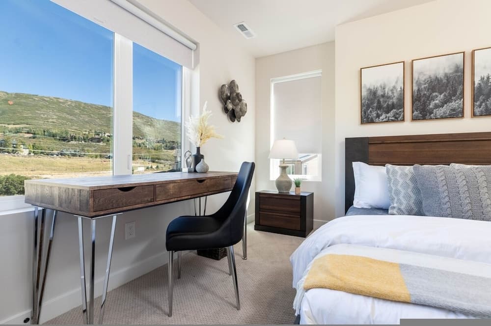 Summit Escape - Image 27